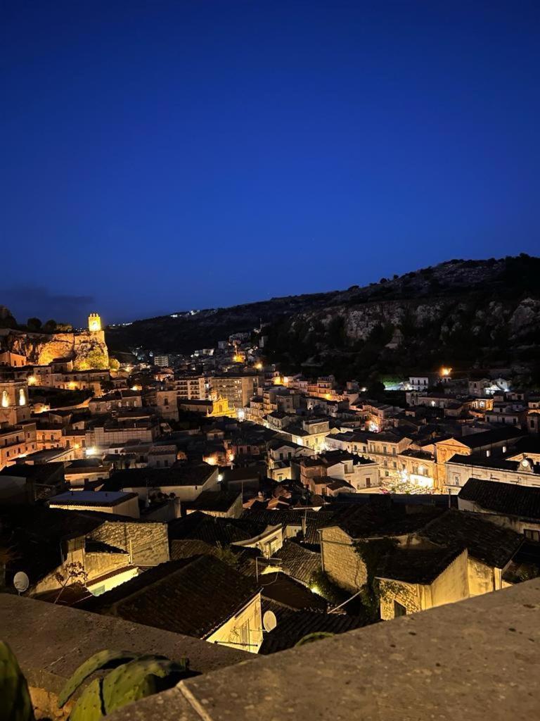 Centro Storico Modica - 2 Min A Piedi Da Corso Umberto I Appartement Buitenkant foto